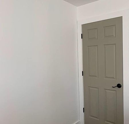 5th image of 224 Elmira Trl