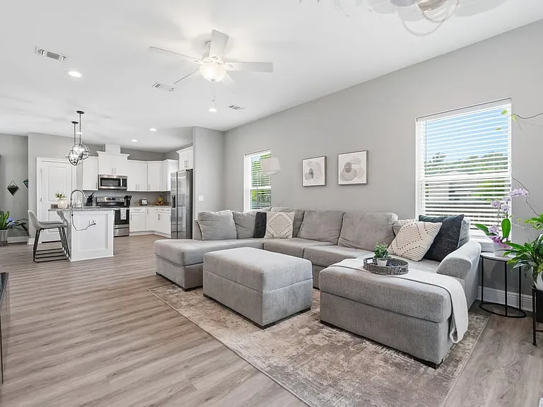 2331 Hadleigh Hills Ct — Photo 12