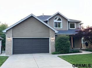 7523 S 37th St, Lincoln, NE 68516