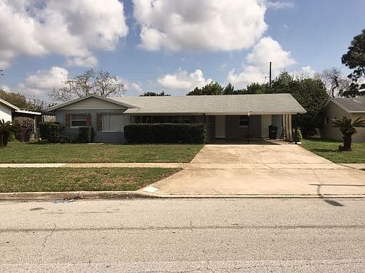 1st image of 917 S Alder Ave