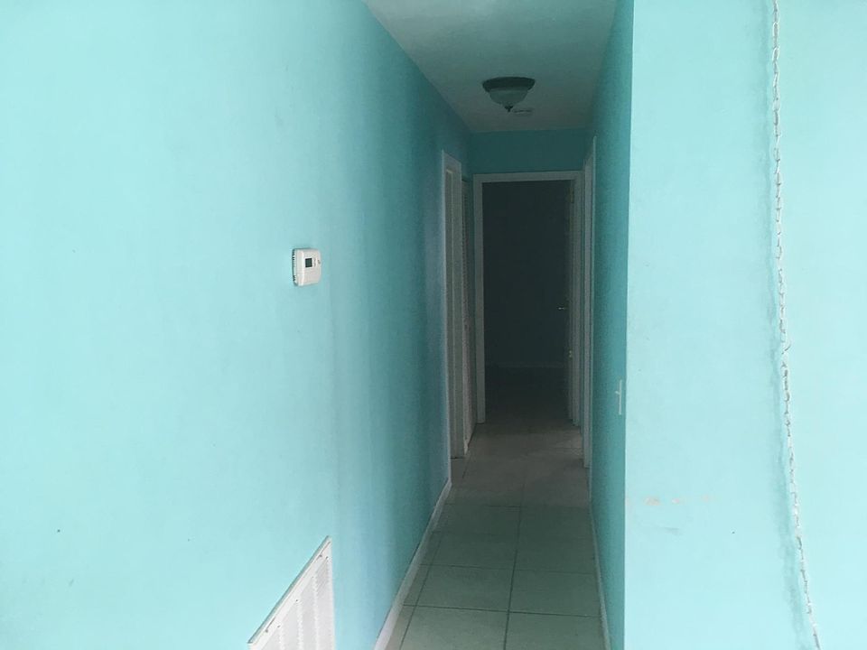 1st image of 1606 30th Ave
