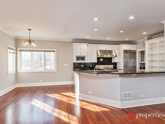 Kitchen / Breakfast Room