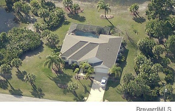 1st image of 5860 Treasure Ln