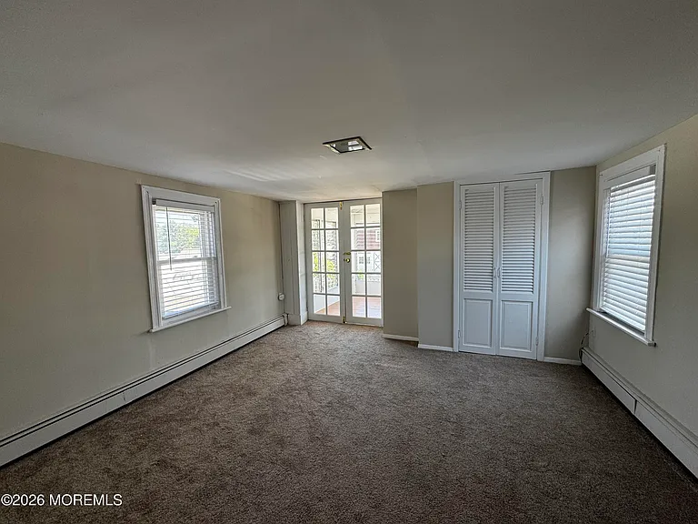 1712 Bay Ave #B — Photo 3