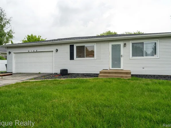 4149 Amelia Dr, Saginaw, MI 48601