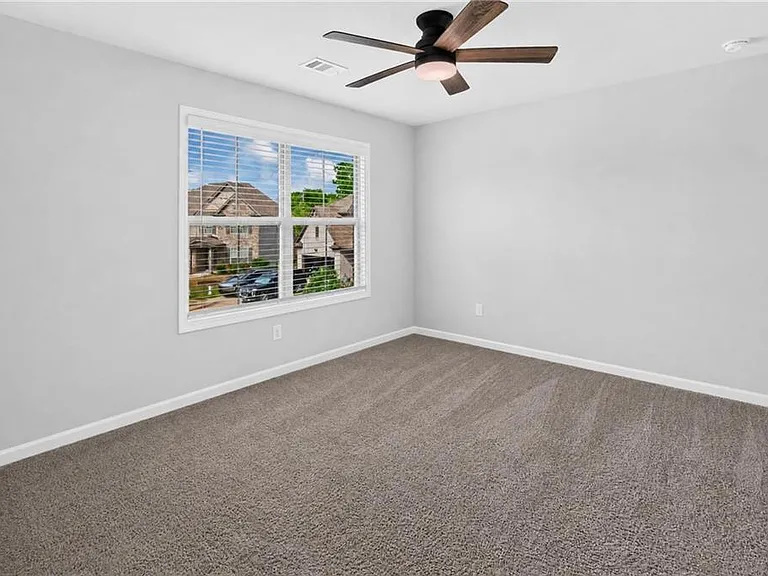 205 Orchard Trl — Photo 16