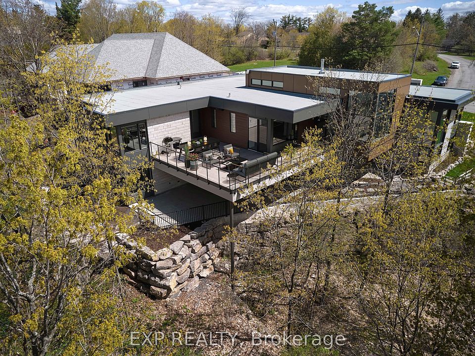 1st image of 32 Clovelly Rd