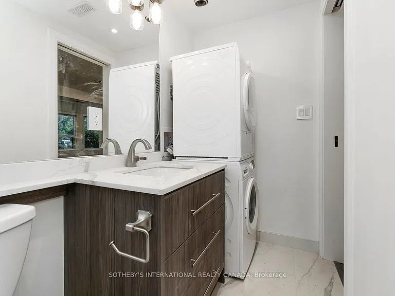 44 Larkin Ave #B — Photo 15