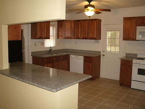 2nd image of 12 Edgeworth Ave