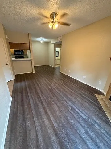 Building Photo - 3244 Donnelly Cir #1111