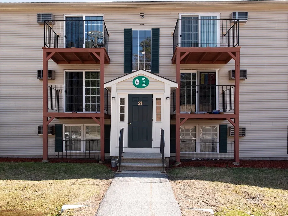 2102 White Cedar Blvd #2102
