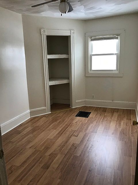 2nd image of 401 E Yates St #1