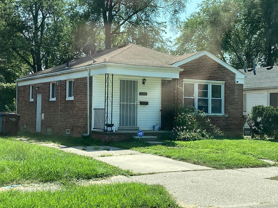 1st image of 28916 Glenwood Ave