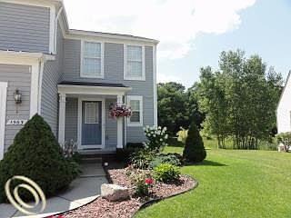 2nd image of 1563 Marshbank Ct