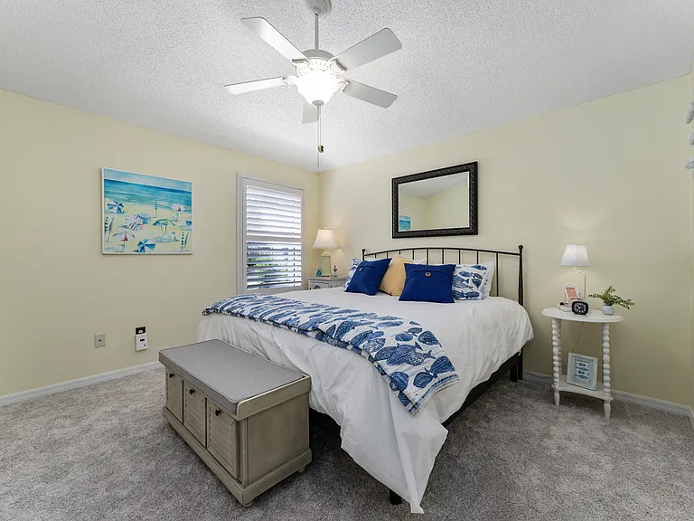 2374 Ridgeway Ct — Photo 13