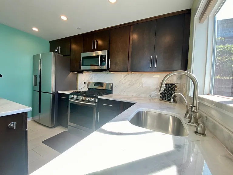 30020 20th Pl SW — Photo 8