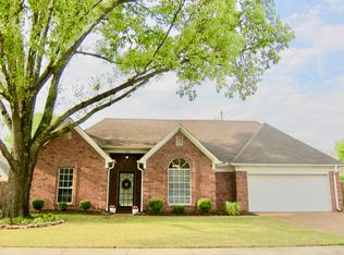 7868 Sandywood Ln, Bartlett, TN 38133