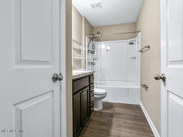 2235 Bayview Rd — Photo 27