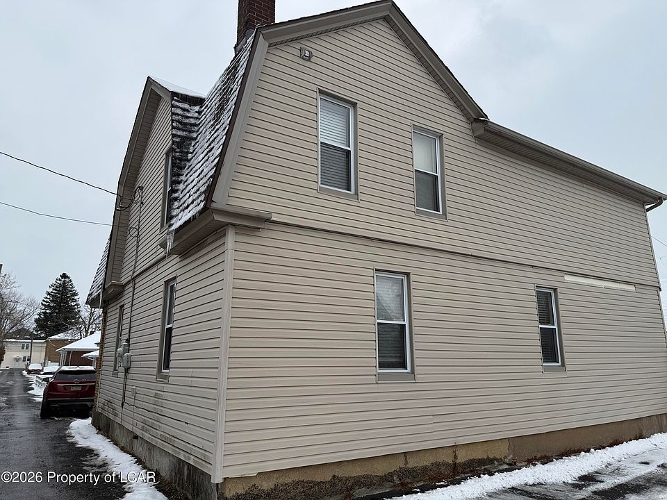 1st image of 239 Lincalis St