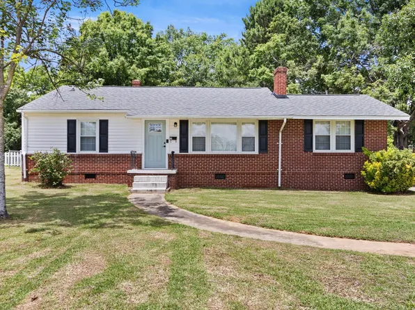 711 N Adair St, Clinton, SC 29325