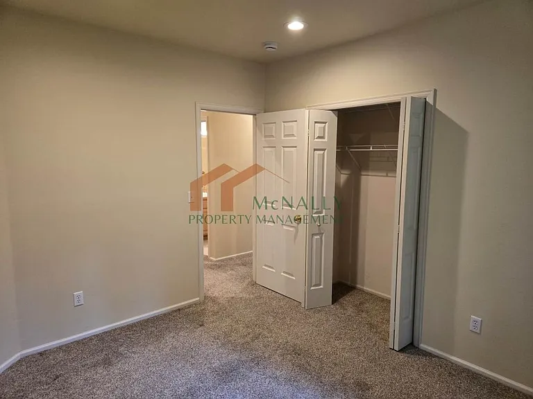 2807 19th Avenue Ct NW — Photo 14