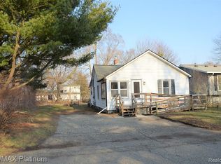 315 Tower Rd, White Lake, MI 48386
