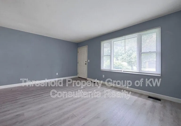 5809-5811 Pepperwood Ct #5809 — Photo 4