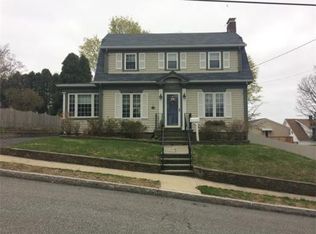 139 Montgomery St, Fall River, MA 02720