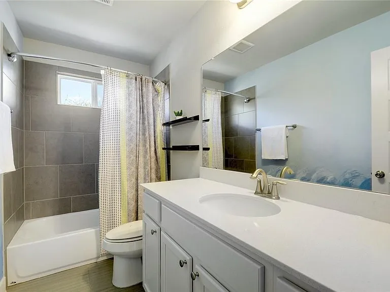 7408 Buchholz St — Photo 23
