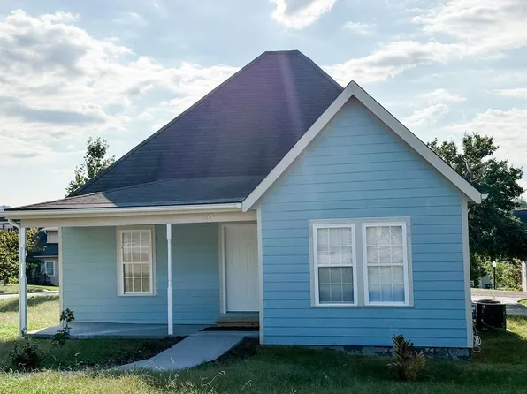900 Knoxville College Dr, Knoxville, TN 37921