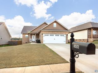 308 Taylors Farm Dr, Lincoln, AL 35096