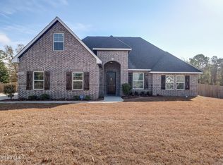 6012 Olde Magnolia Dr, Ocean Springs, MS 39564