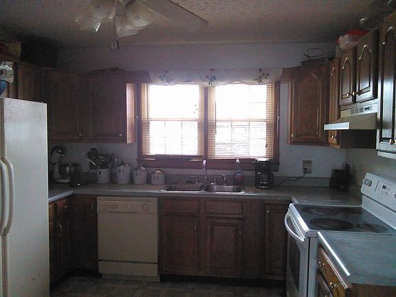 3rd image of 278 S Wallins Ave