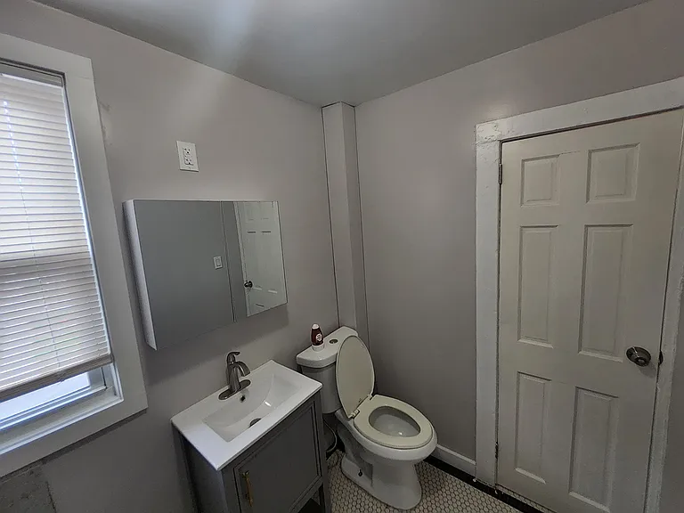 15 Fulton St #5 — Photo 8