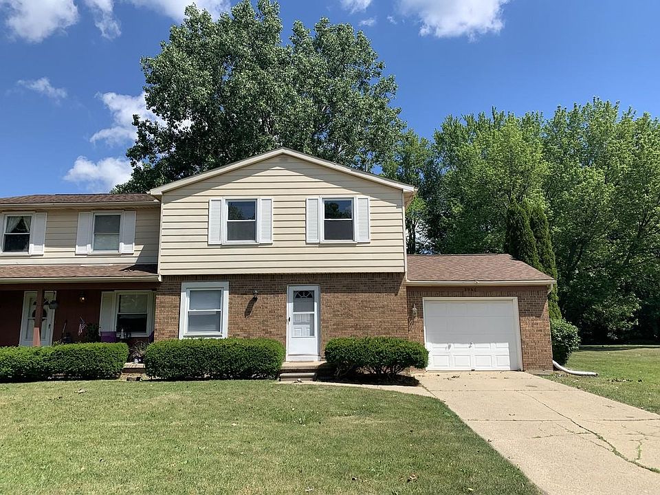 1st image of 2960 Briarwick Ct
