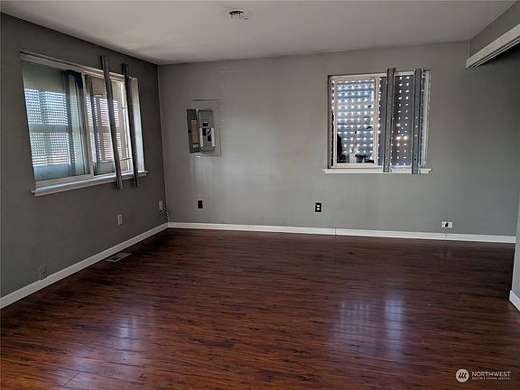 4th image of 1317 S Trafton Street