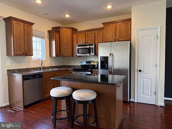 2nd image of 1008 Sithean Way