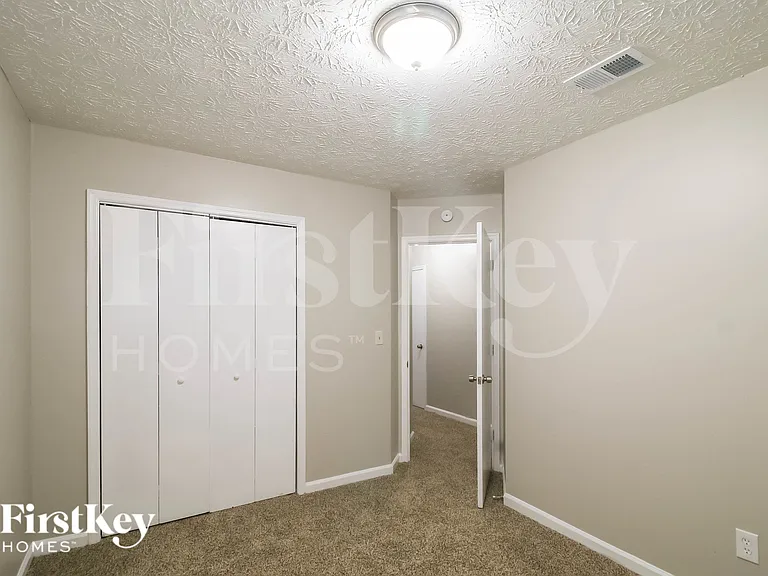 10258 Misty Ridge Dr — Photo 15