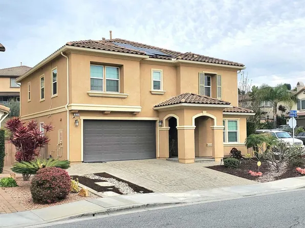 926 Hydra Ct, San Marcos, CA 92069