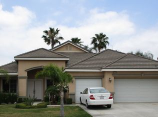 12913 Thornbury Ln, Eastvale, CA 92880