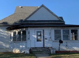 1916 Otley Ave, Perry, IA 50220