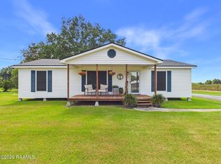 1113 Willow Cove Rd, Church Pt, LA 70525