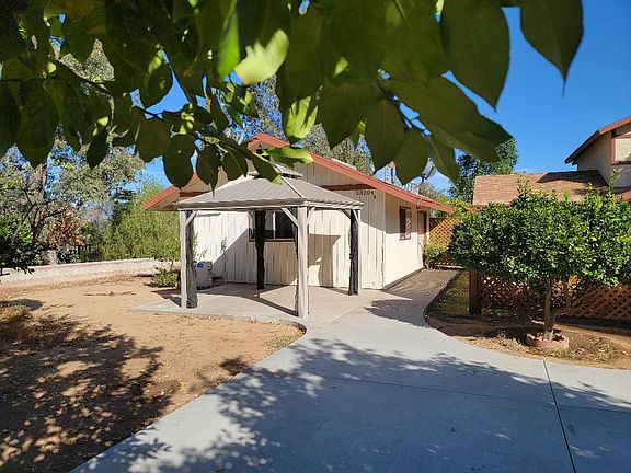 2nd image of 23204.5 Thompson Dr #5