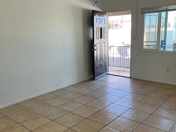 3842 1/2 Estrella Ave #3842-1/2