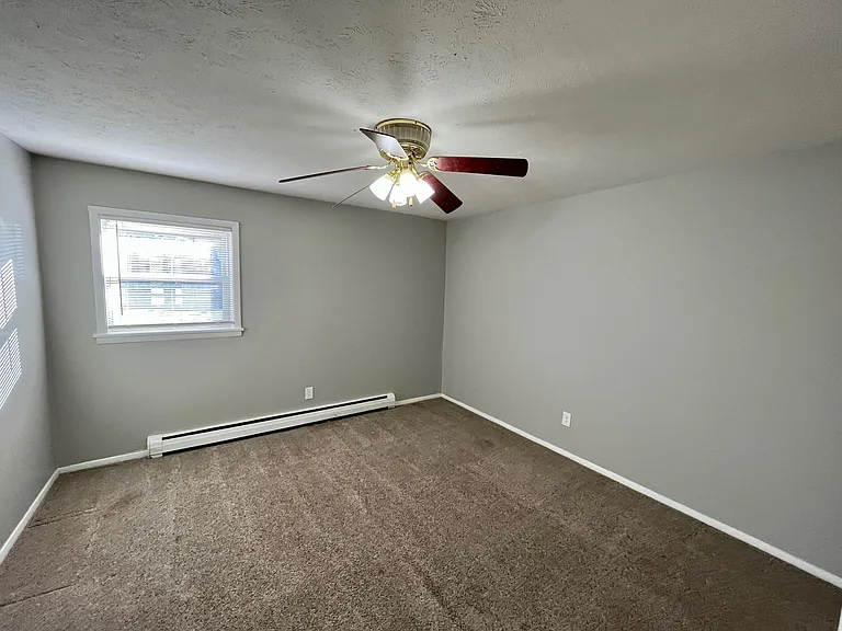 101 College Park Ct #2 — Photo 8