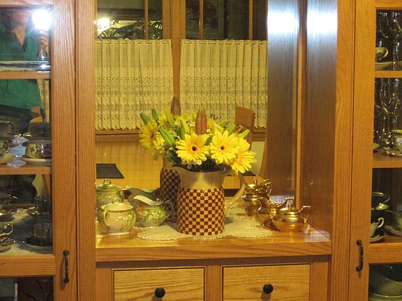 Built in china hutch