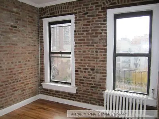 Rented by Magnum Realty Holdings, LLC | media 24