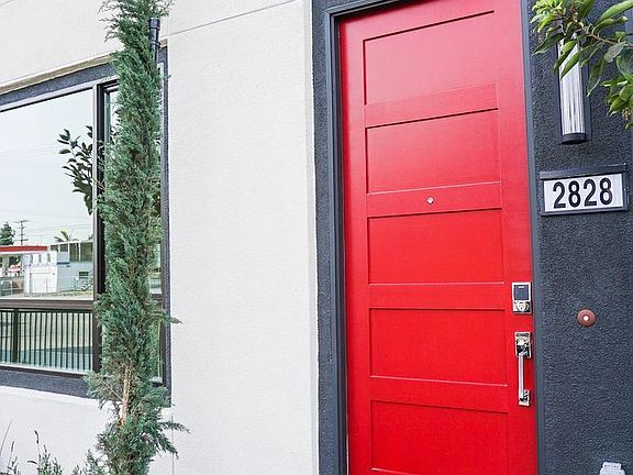 3rd image of 2828 N Glassell St