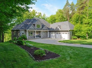 7026 Sanctuary Dr, Jackson, MI 49201