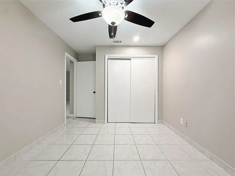 8221 Granada Blvd — Photo 26